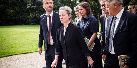 La France insoumise, le Rassemblement national et Eric Ciotti ne .